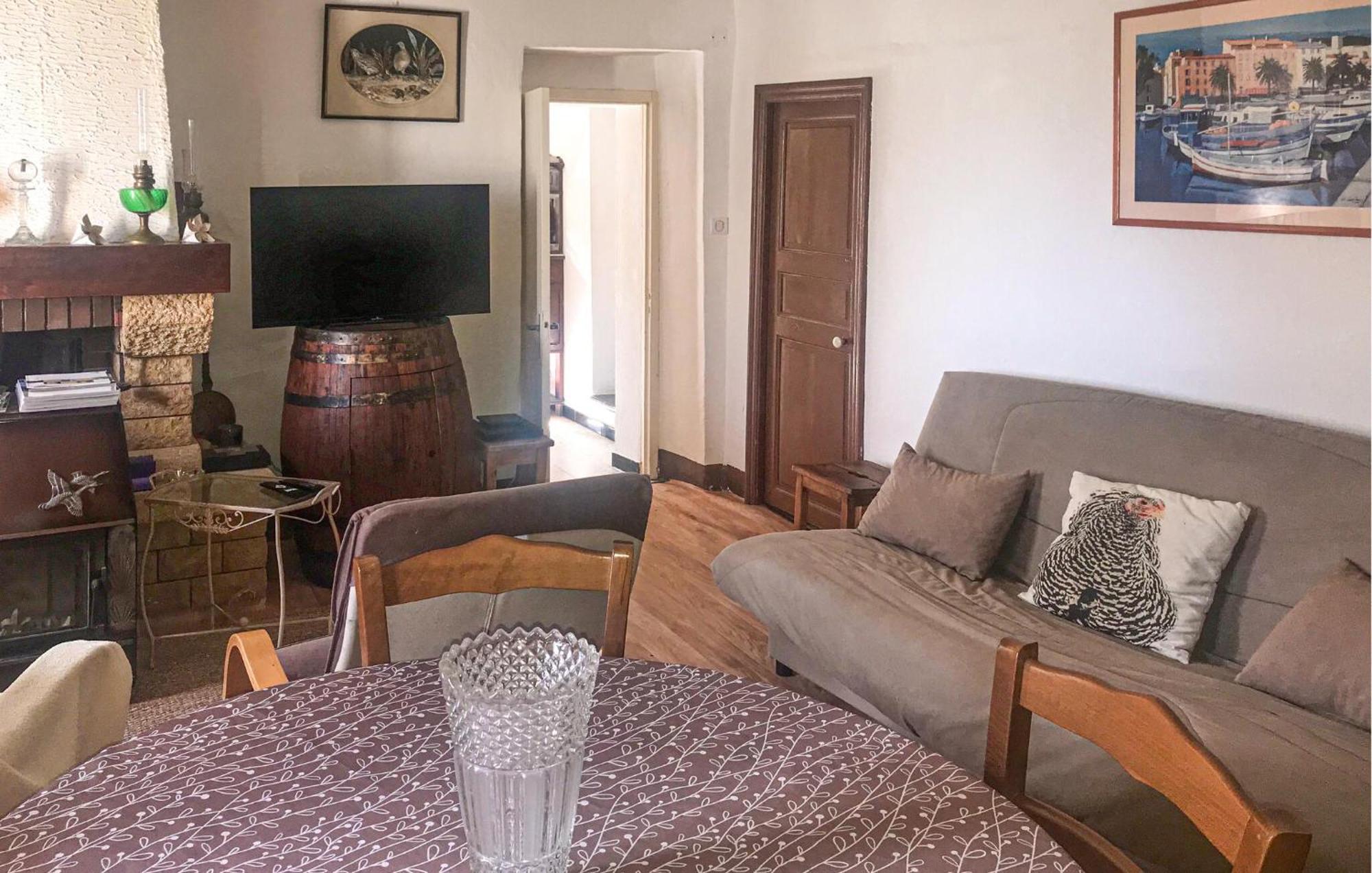 2 Bedroom Beautiful Apartment In Calcatoggio 칼카토지오 외부 사진